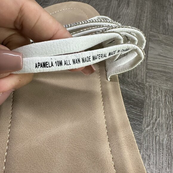 Adiamo Apmela Women's size 10 Studded Rhinestone Slide Sandals - Picture 8 of 8